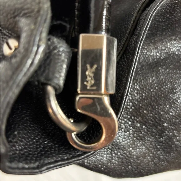 Yves Saint Laurent (YSL) Roady Hobo Bag - Picture 5 of 9